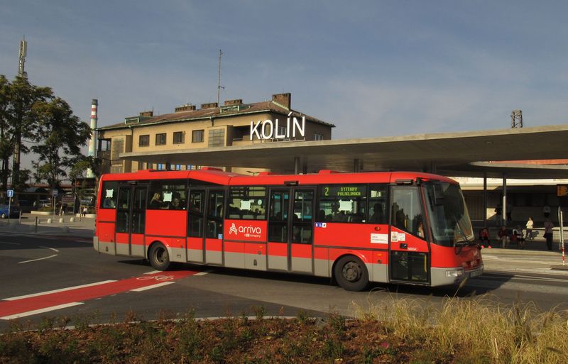 V kolínské MHD najdete také ètyødveøové autobusy. Tyto 2 SORy z roku 2008 pùvodnì jezdily nìjaký èas u pražského dopravního podniku. V Kolínì jsou od roku 2010.