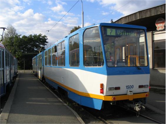 Povedená a neotøelá úprava zjednosmìrnìním tramvaje KT8 D5.