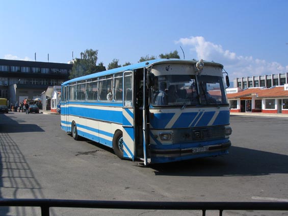 Klasický linkový Èavdar na autobusovém nádraží Samokov.