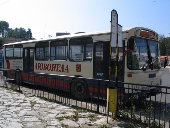 Tento autobus z Frankfurtu nad Mohanem nyní vìrnì slouží v Samokovì.