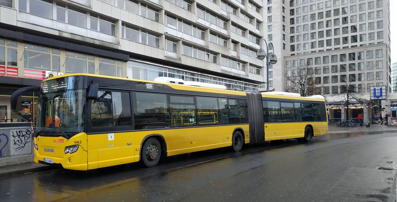 Ve velkém byla v poslední dobì obnovena flotila kloubových autobusù v podobì tìchto Scanií Citywide. Celkem jich bylo v letech 2014-8 dodáno 350 kusù.
