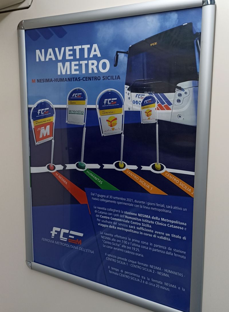 Vedle mìstských autobusù dopravce AMTS provozuje autobusy i provozovatel metra a úzkorozchodné železnice FCE. Ty pak navazují u vybraných stanic metra a zøejmì na nich platí i jízdenky z metra.