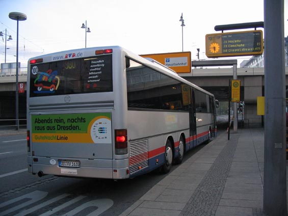 I regionální autobusy firmy RVD propagují zdejší integrovaný systém VVO.