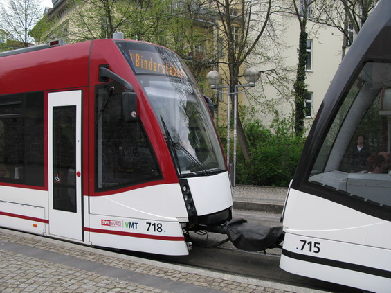 Nová generace tramvají Combino pøišla do Erfurtu v letech 2011-2012. První Combina dorazila do Erfurtu již v roce 2000.