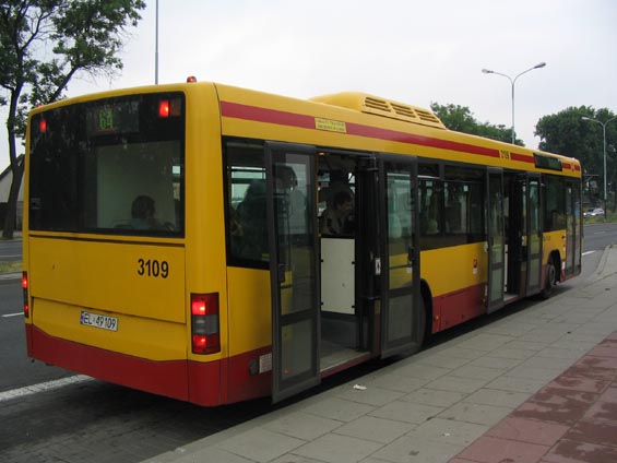 Nízkopodlažní Volva jsou nejpoèetnìjší nové autobusy v Lodži.